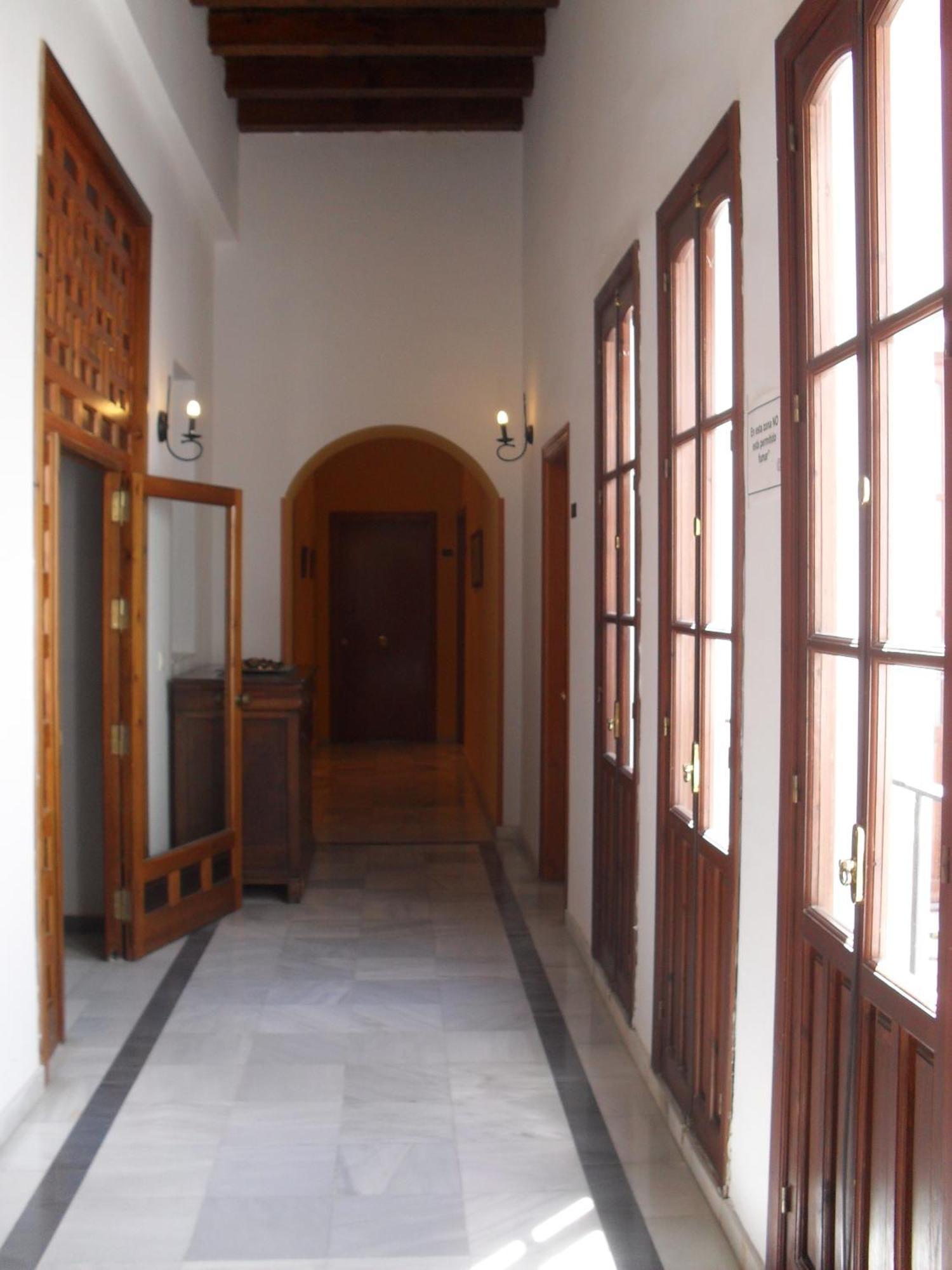 Отель Casa Del Regidor Эль-Пуэрто-де-Санта-Мария Экстерьер фото